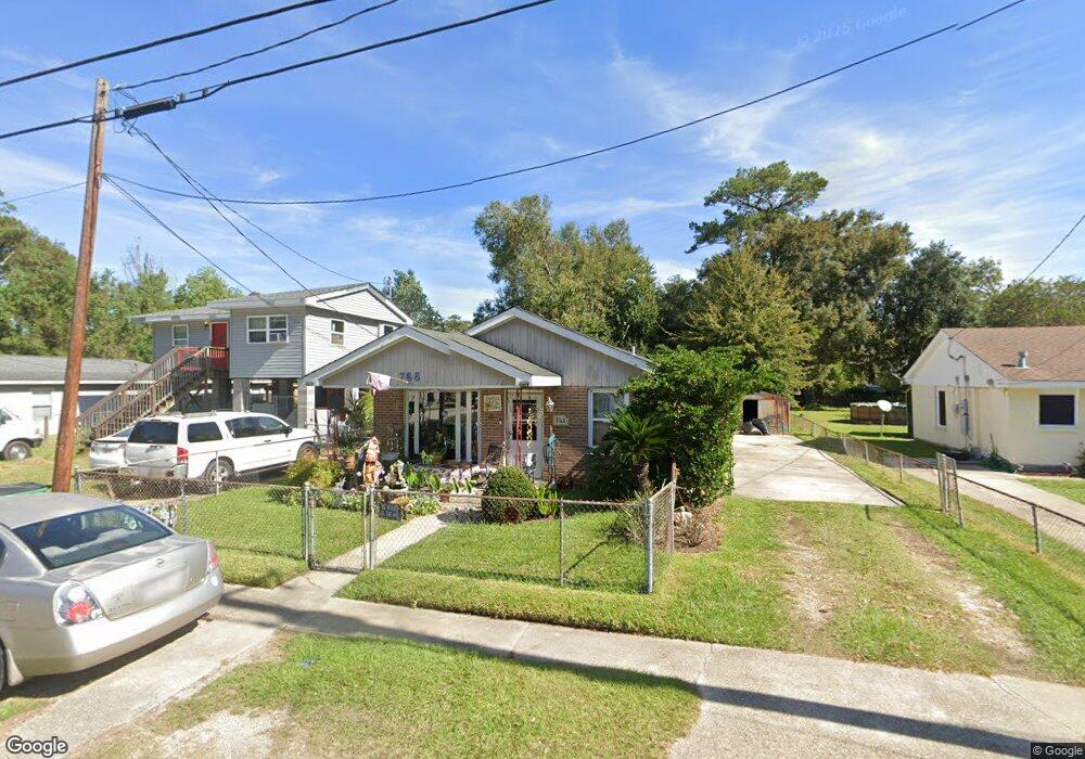 768 Pinetree St, Slidell, LA 70458 - photo 1