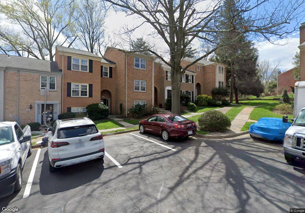 6605 Midhill Place, Falls Church, VA 22043 - photo 1