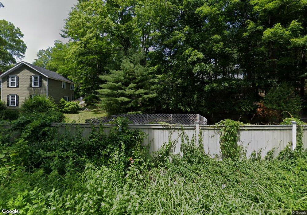 502 Trinity Pass Rd, New Canaan, CT 06840 - photo 1