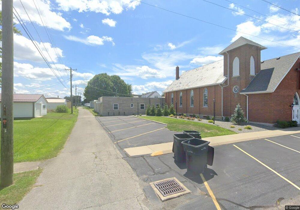 124 N Sycamore St, Osgood, IN 47037 - photo 1