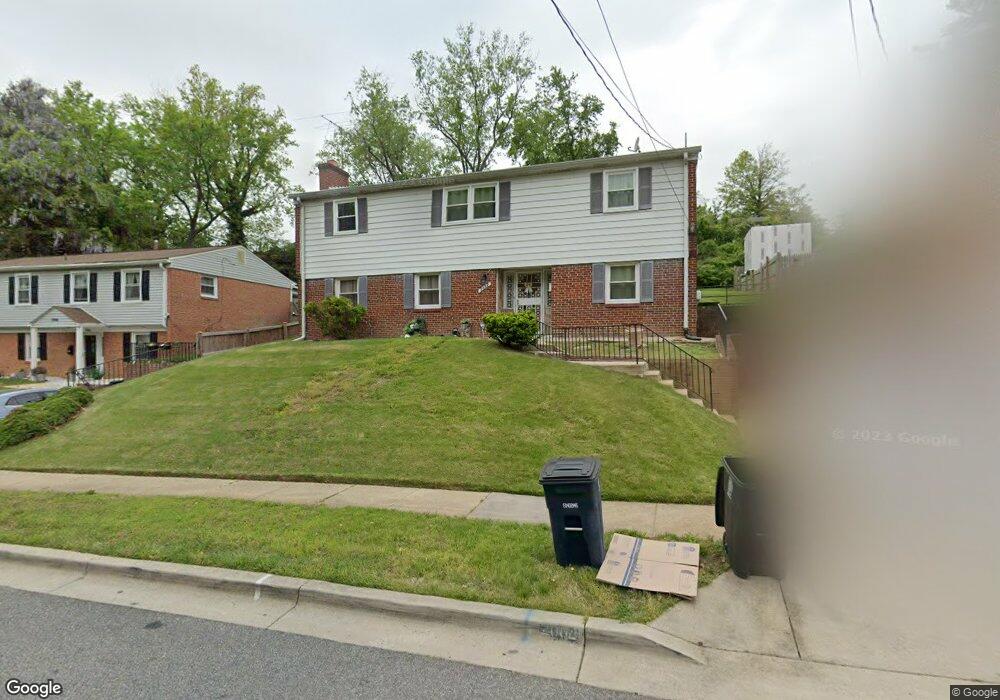 2002 Iverson St, Temple Hills, MD 20748 - photo 1