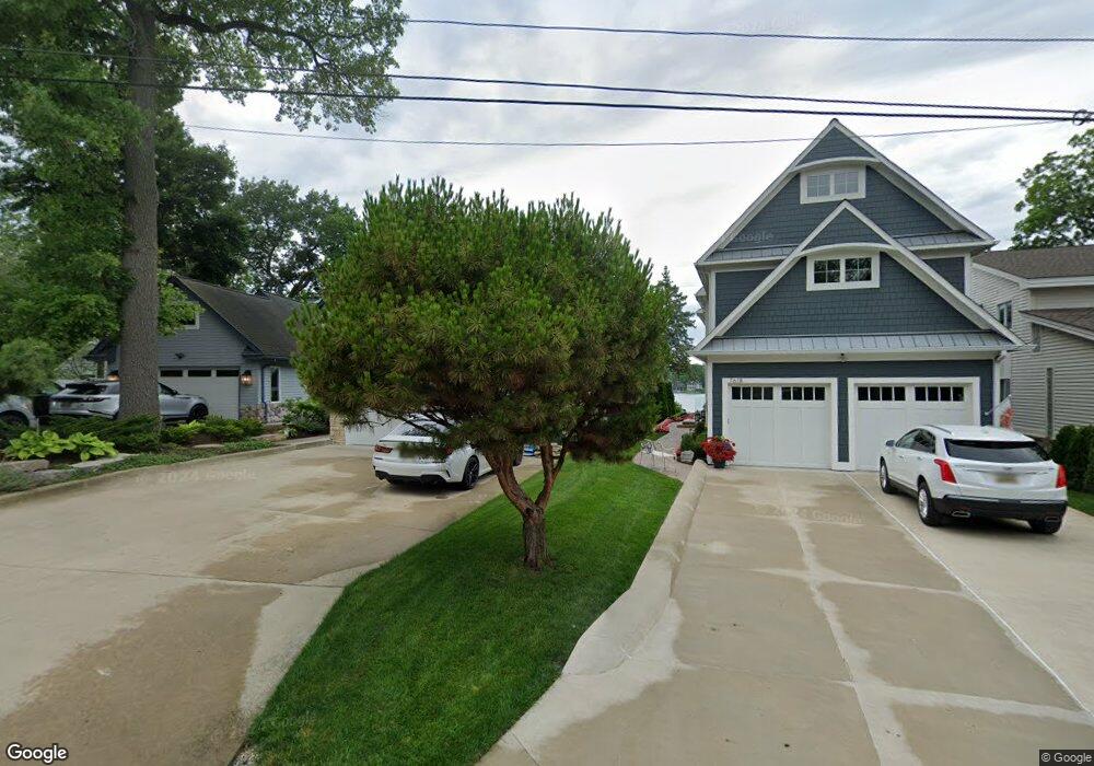 7626 Barnsbury Dr, West Bloomfield, MI 48324 - photo 1