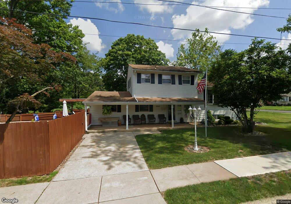 1038 Centre St, Raritan, NJ 08869 - photo 1