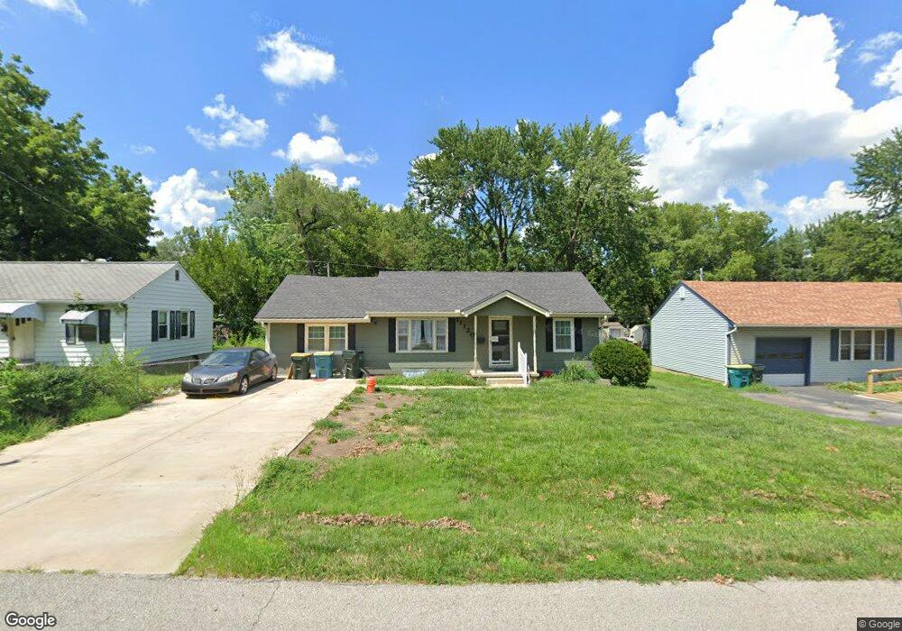 11120 W 70th St, Shawnee, KS 66203 - photo 1