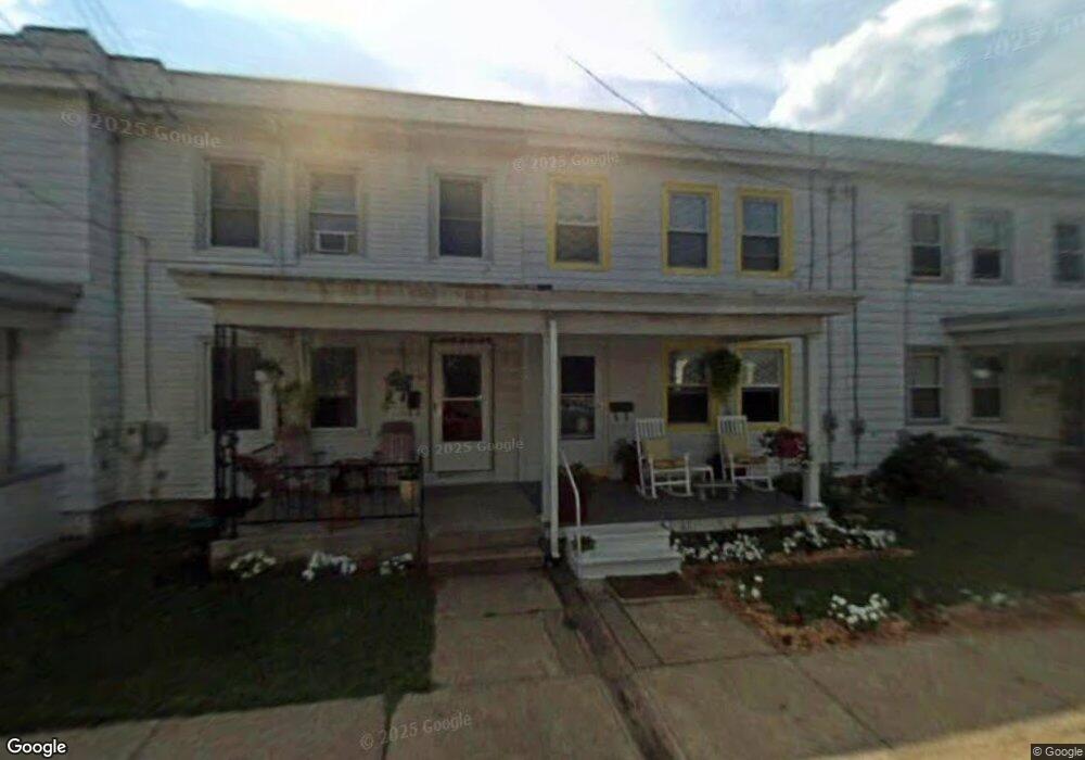 60 N 2nd St, Hamburg, PA 19526 - photo 1