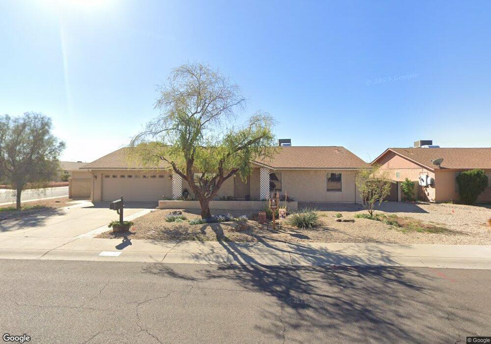 4401 W Desert Hills Dr, Glendale, AZ 85304 - photo 1