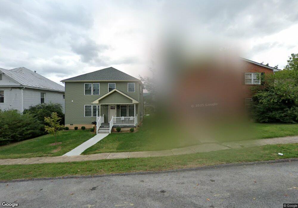 312 Walnut Ave, Waynesboro, VA 22980 - photo 1