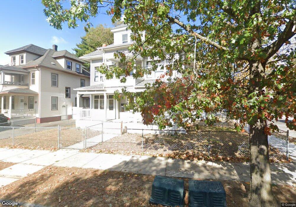 120 Alderman St, Springfield, MA 01108 - photo 1