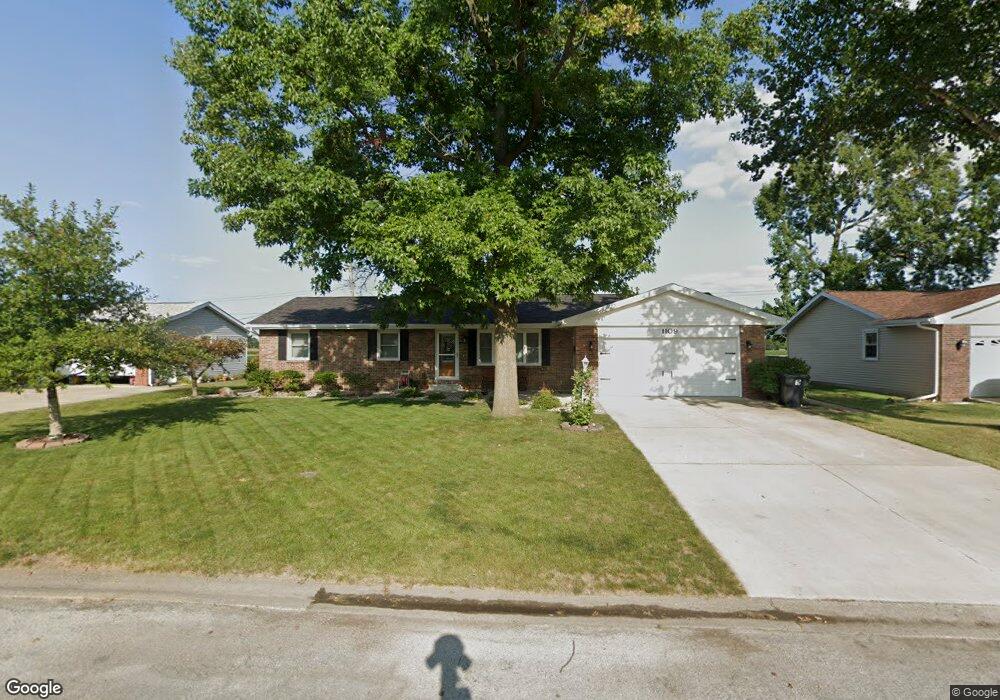 1109 Crestview Dr, Tuscola, IL 61953 - photo 1