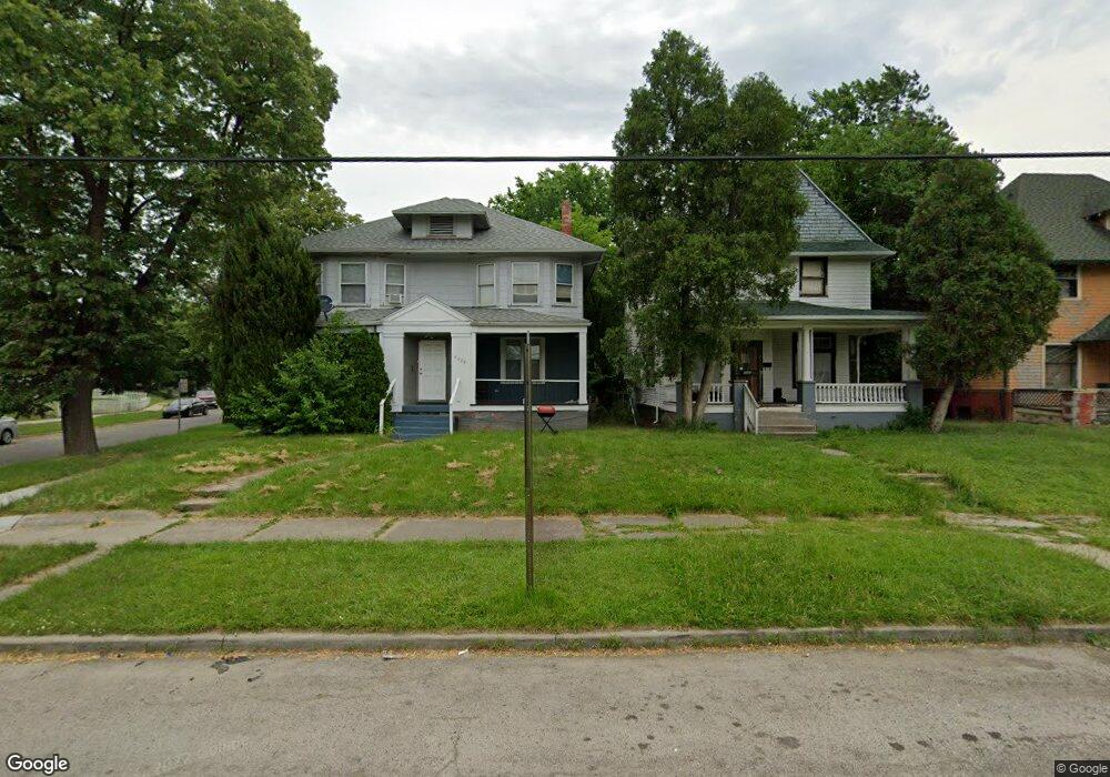 2626 Fulton St, Toledo, OH 43610 - photo 1
