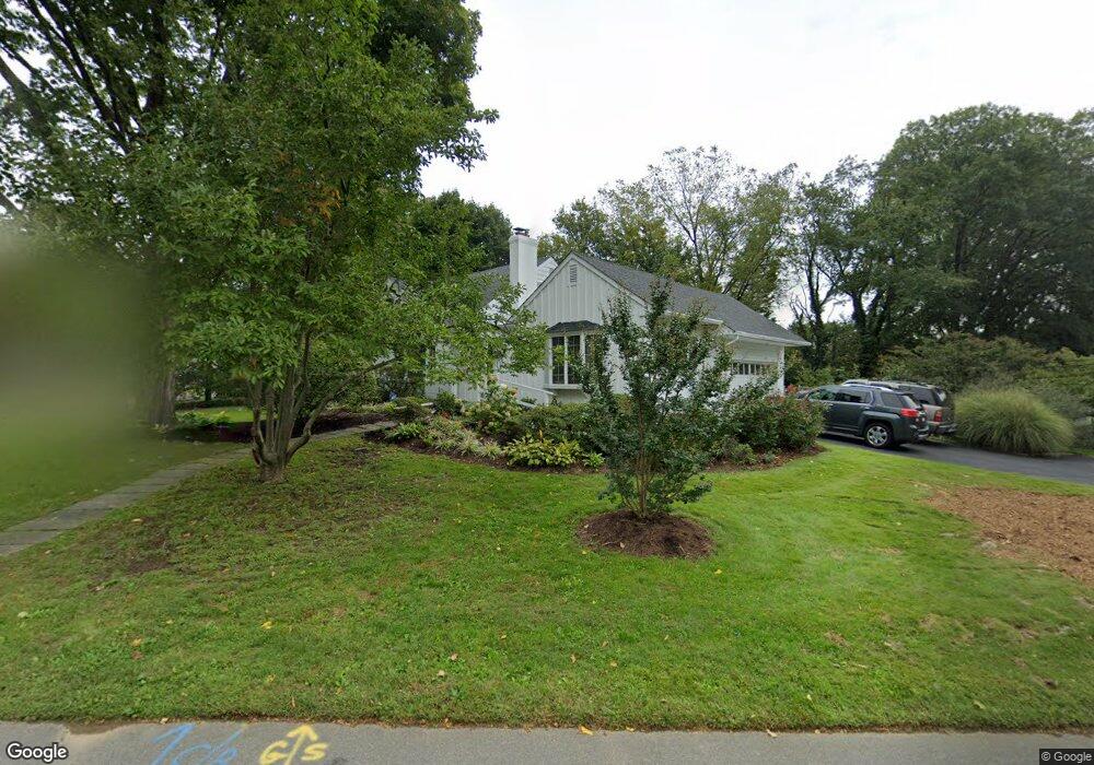 408 Osborne Ln, Wallingford, PA 19086 - photo 1