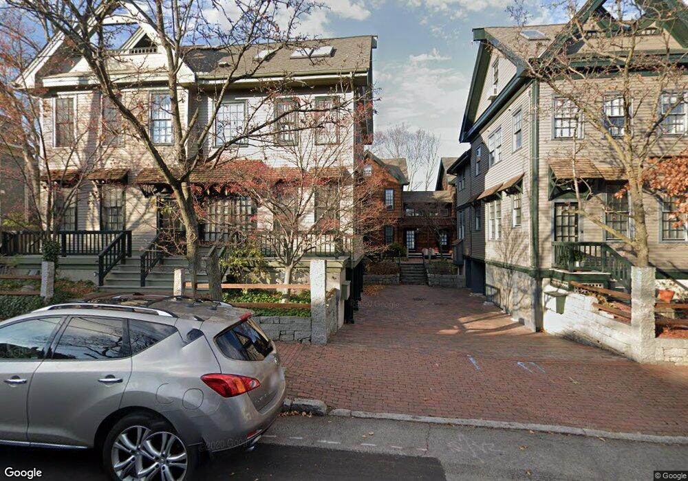 29 Mount Vernon St unit 4, Cambridge, MA 02140 - photo 1