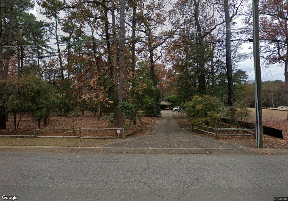 2827 Skye Dr, Fayetteville, NC 28303 - photo 1