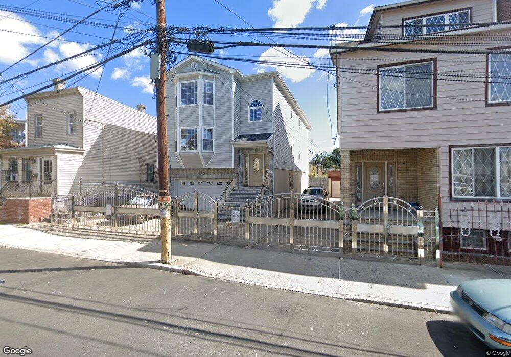 541 4th St, Newark, NJ 07107 - photo 1