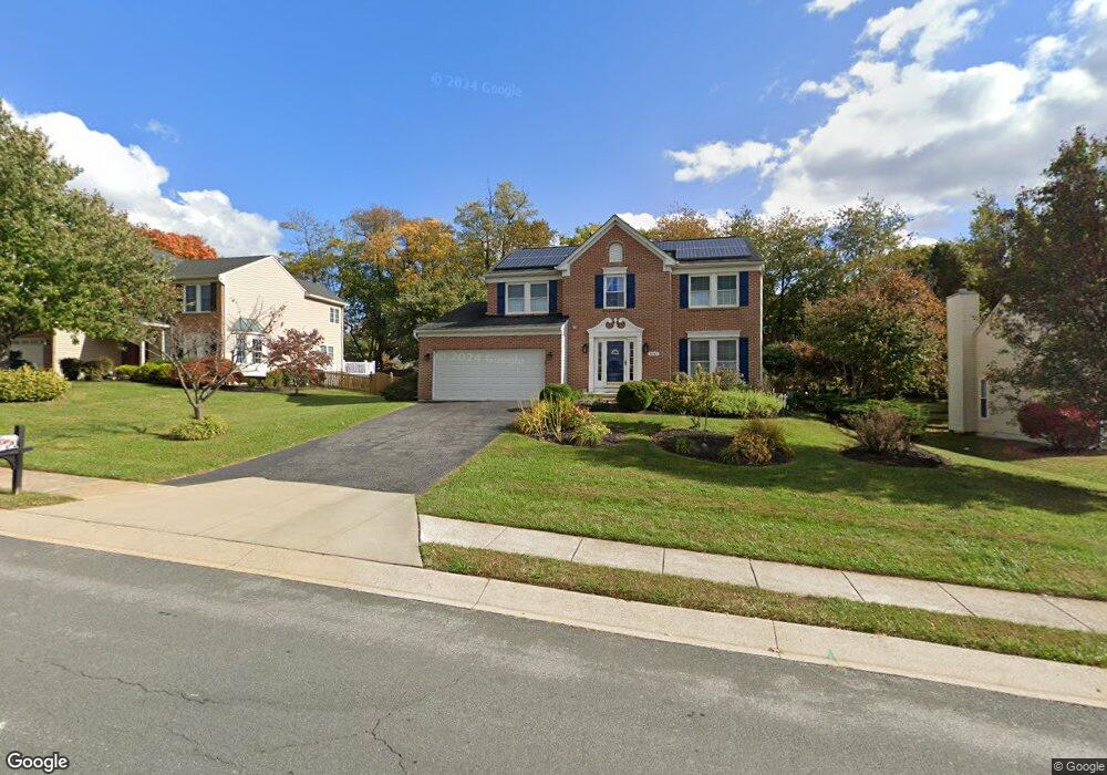 1047 Caren Dr, Sykesville, MD 21784 - photo 1