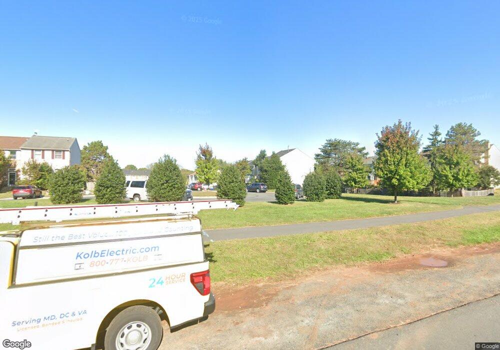 3715 Keefer Ct, Fairfax, VA 22033 - photo 1