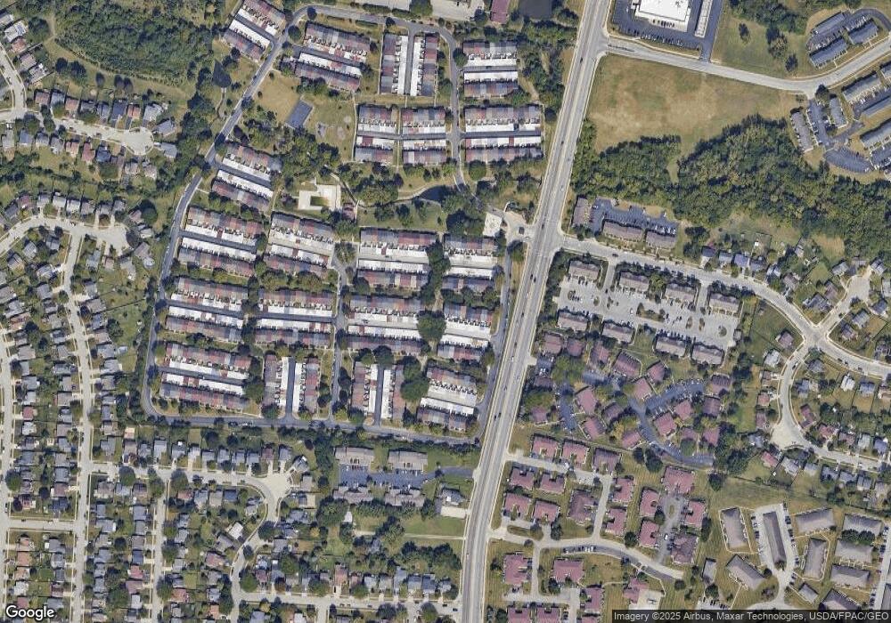 613 Simbury St, Columbus, OH 43228 - photo 1