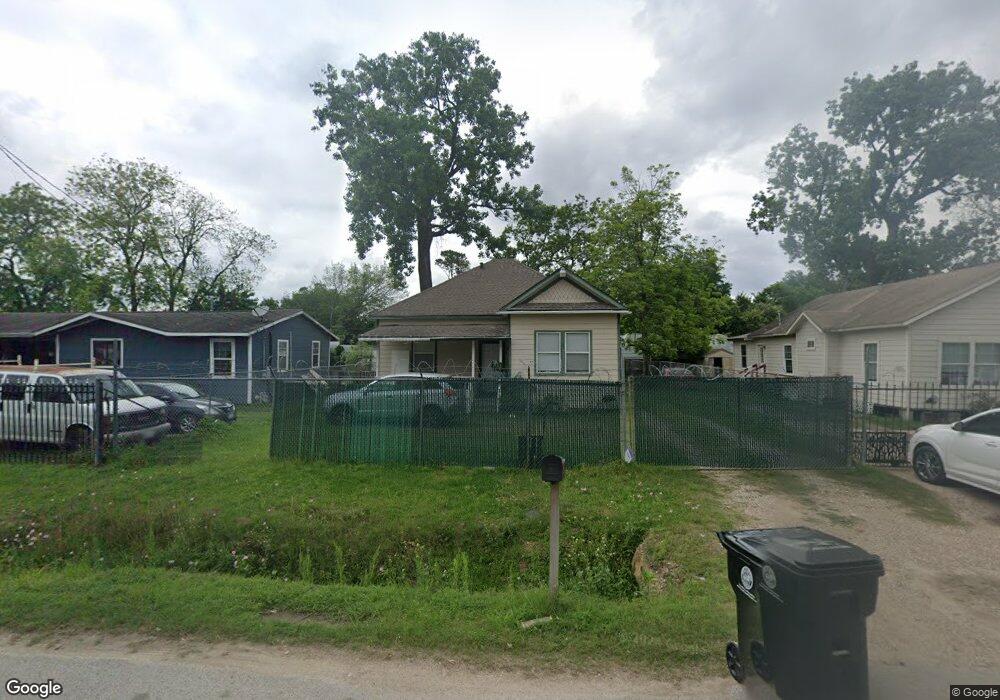 1521 Margaret St, Houston, TX 77093 - photo 1