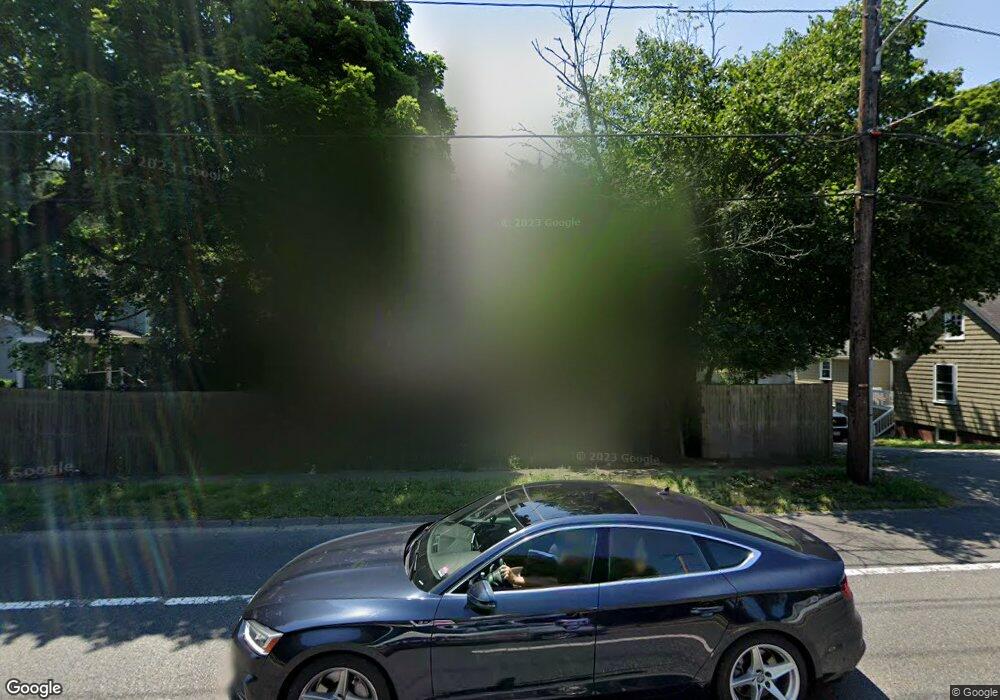 834 Worcester St, Wellesley, MA 02482 - photo 1