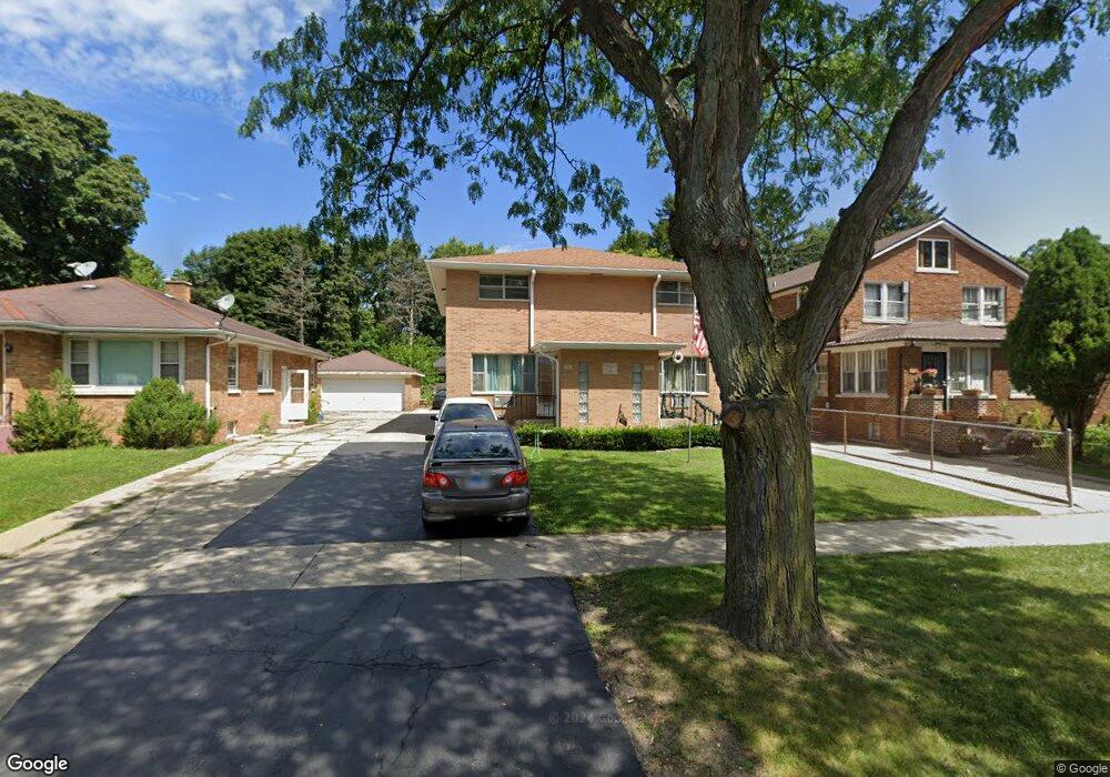 912 W Clayton St, Waukegan, IL 60085 - photo 1