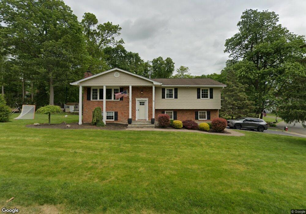 15 Angus Ln, New City, NY 10956 - photo 1