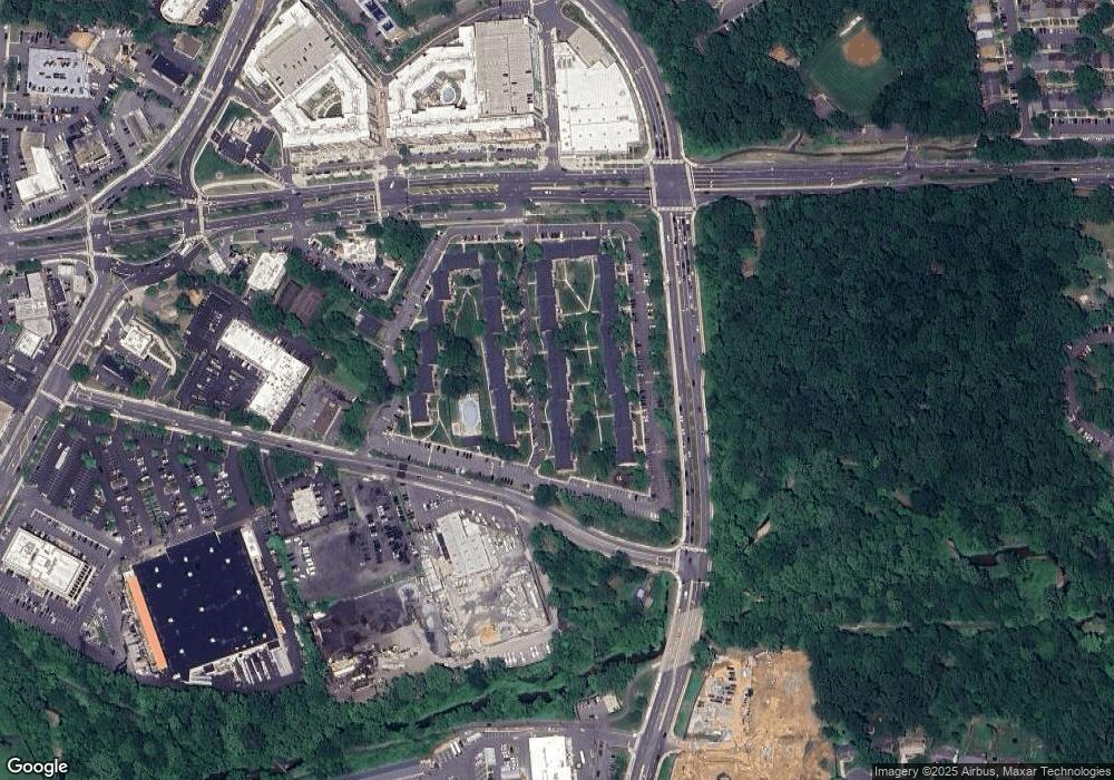 9463 Fairfax Blvd unit 301, Fairfax, VA 22031 - photo 1