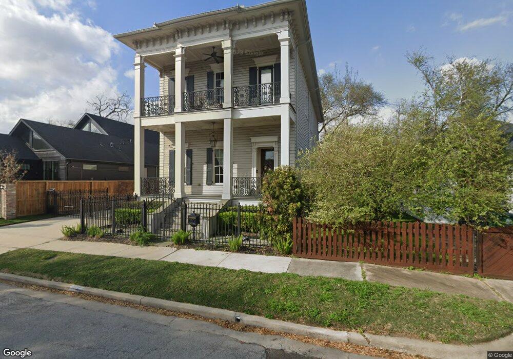 417 Aurora St, Houston, TX 77008 - photo 1