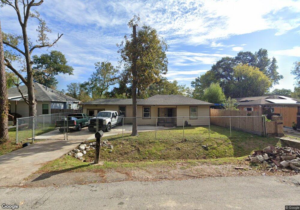 6722 Covington Dr, Houston, TX 77091 - photo 1