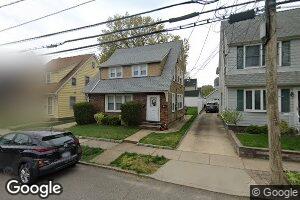 202 Park Ave, Williston Park, NY 11596