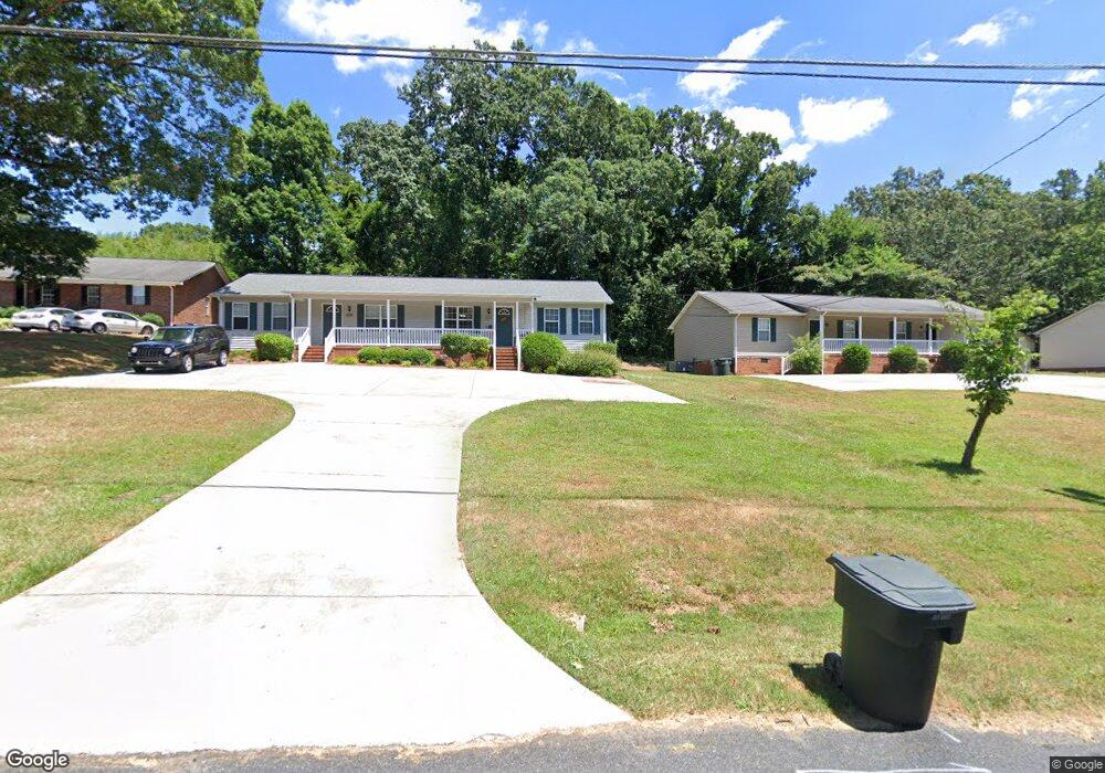 572 Lincoln Ave, Asheboro, NC 27205 - photo 1