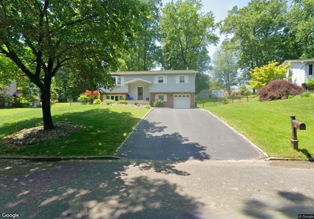 16 Michigan Ct, Valley Cottage, NY 10989 - photo 1