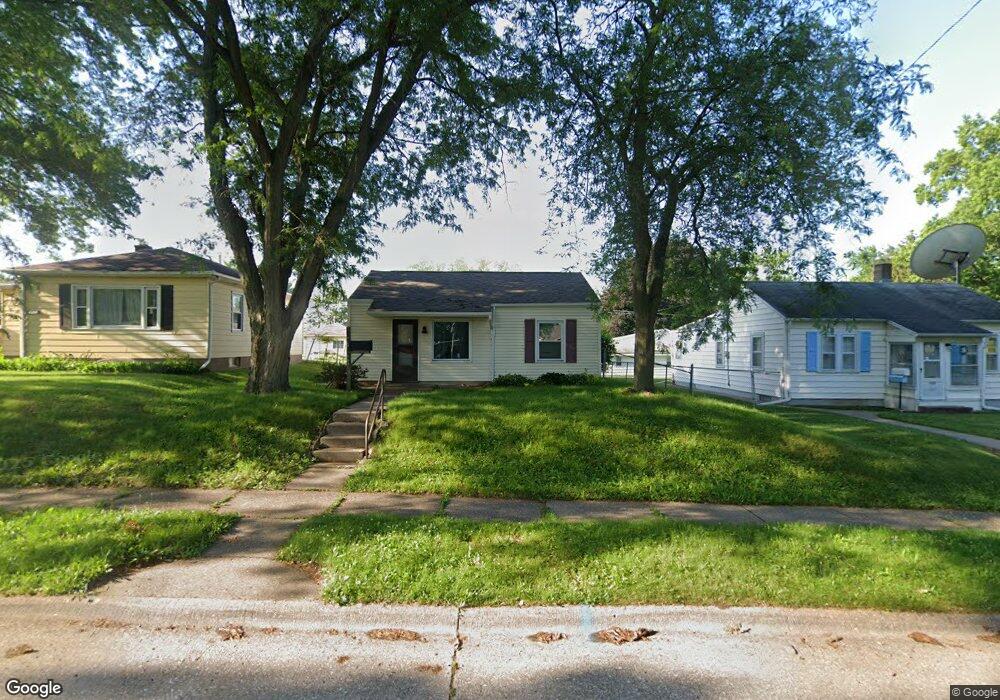 1631 W 38th St, Davenport, IA 52806 - photo 1