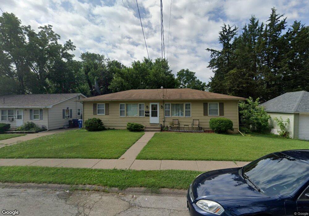 1721 Pleasant Ct, Davenport, IA 52803 - photo 1