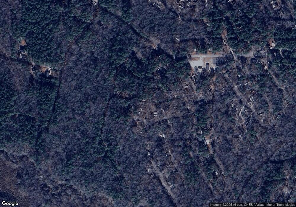 155/157 Ojibwa Dr unit 19961997, Louisburg, NC 27549 - photo 1