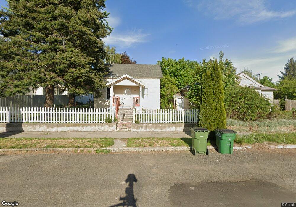 312 S Crosby St, Tekoa, WA 99033 - photo 1