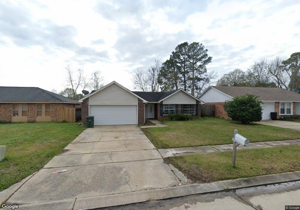 2008 Hempstead Dr, Slidell, LA 70461 - photo 1