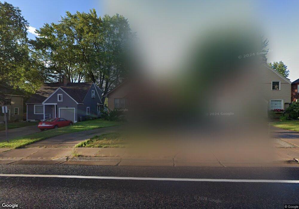 214 214 W Arrowhead Rd, Duluth, MN 55811 - photo 1