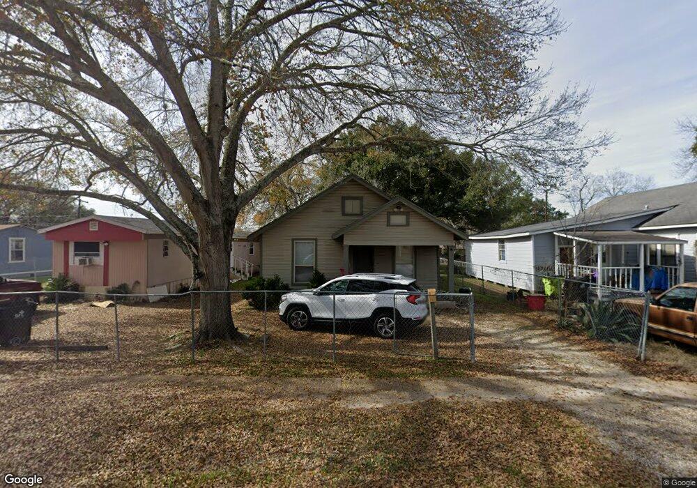 1514 5th St, Rosenberg, TX 77471 - photo 1