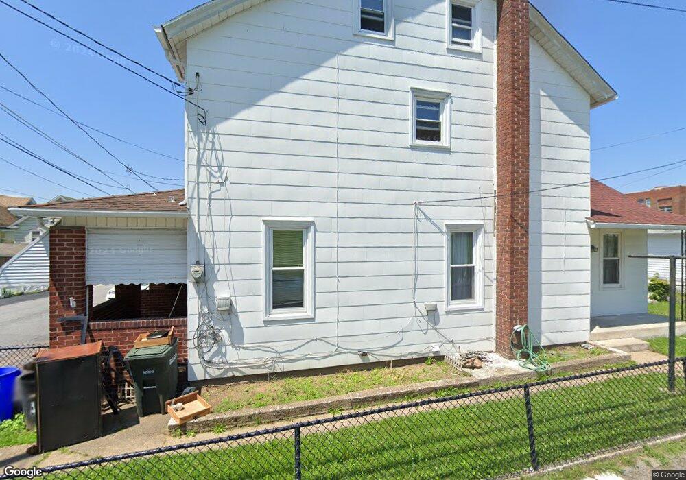 421 W 10th St, Hazleton, PA 18201 - photo 1