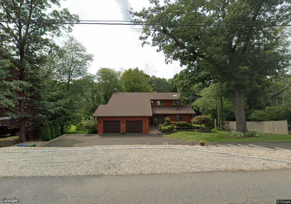 81 Willowbrook Rd, Cromwell, CT 06416 - photo 1