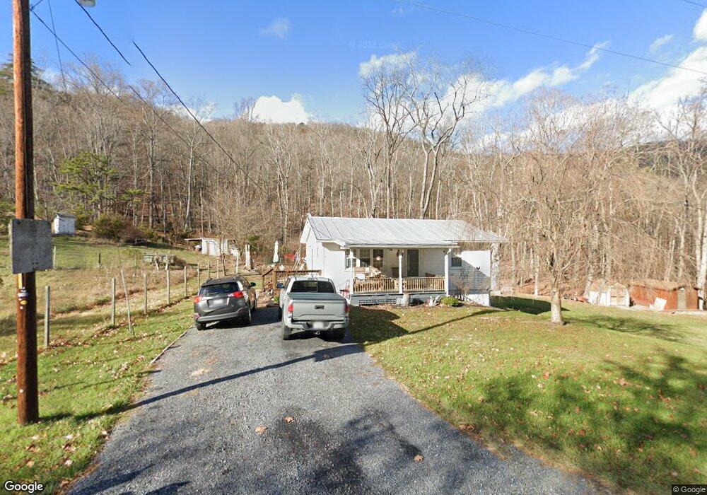 4006 Wolf Gap Rd, Edinburg, VA 22824 - photo 1