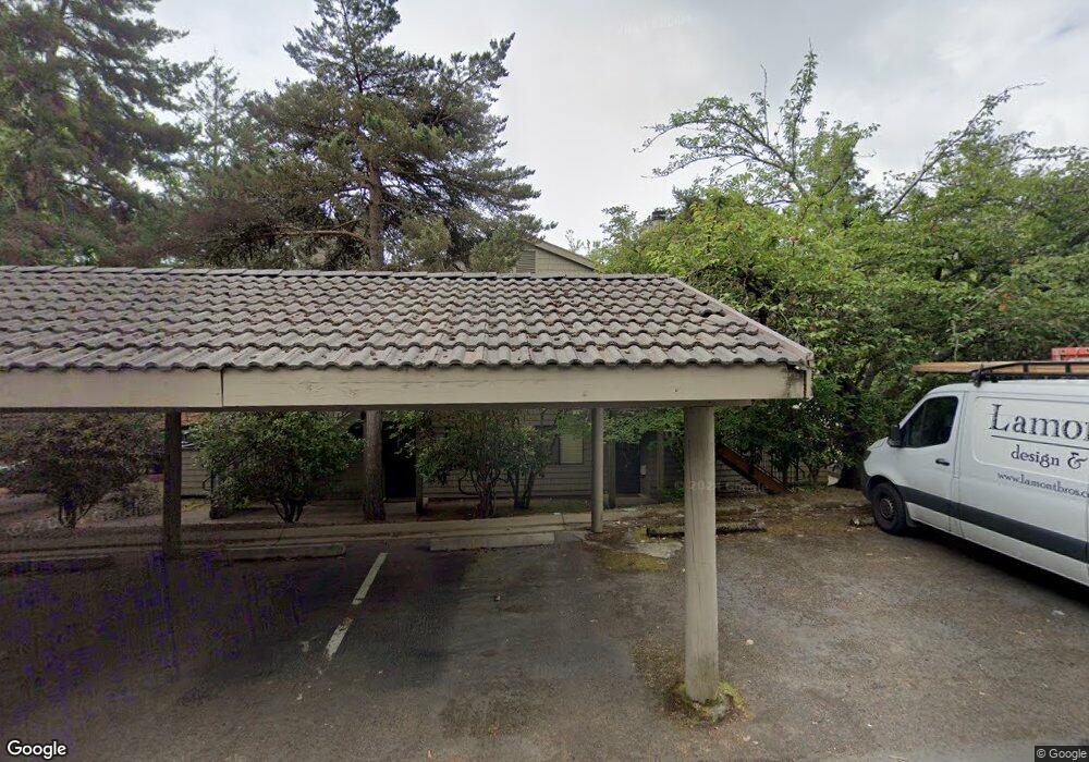 33 Crestfield Ct, Lake Oswego, OR 97035 - photo 1