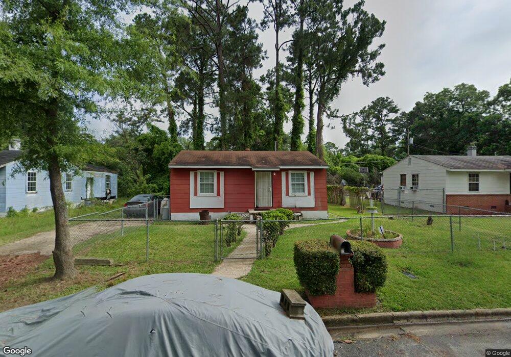 421 Louis Ave, Albany, GA 31701 - photo 1