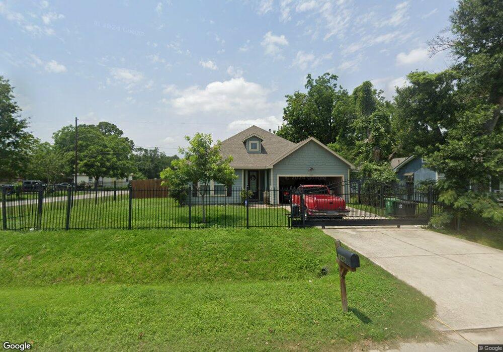 1046 Saint Clair St, Houston, TX 77088 - photo 1
