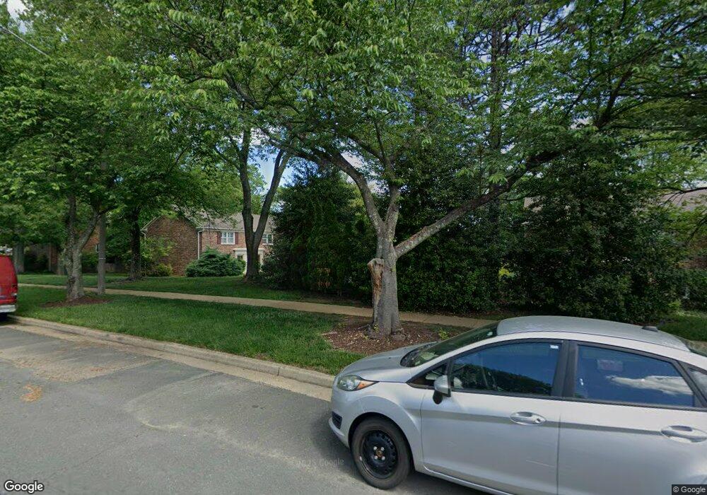 8437 Penshurst Dr unit 601, Springfield, VA 22152 - photo 1