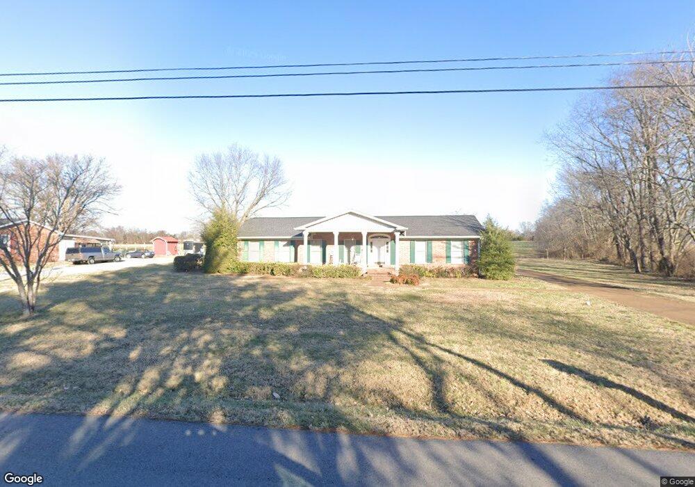 212 Riggs Ave, Portland, TN 37148 - photo 1