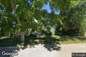 132 W 7th St, Minden, NE 68959