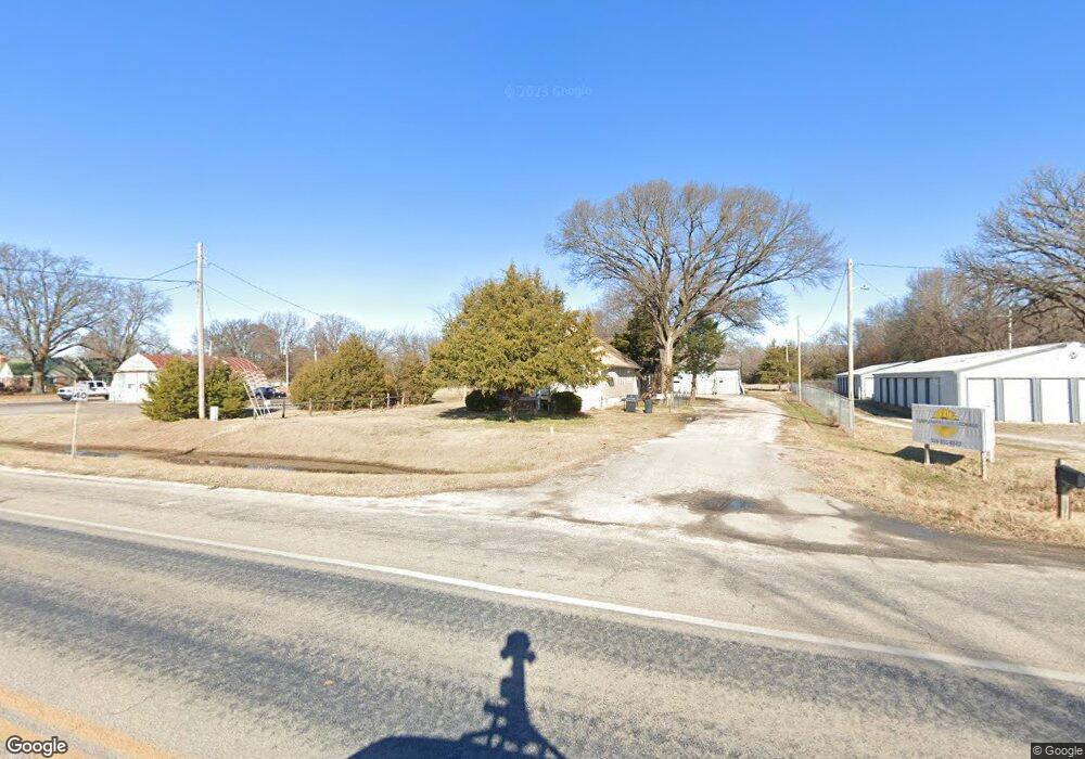 3803 Main St, Parsons, KS 67357 - photo 1