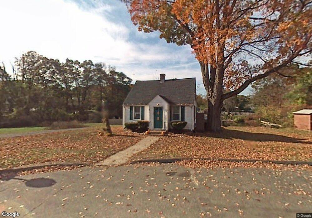 540 Parker St, Manchester, CT 06042 - photo 1