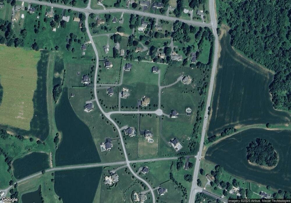 712 Chimney Rock Ct, Sykesville, MD 21784 - photo 1